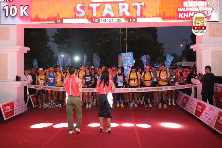 Race photo from Kediri Half Marathon 2025