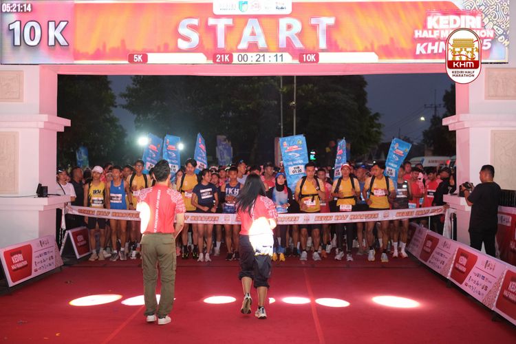 Race photo from Kediri Half Marathon 2025