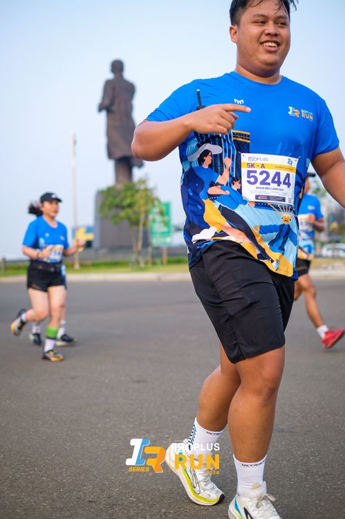 Race photo from ISOPlus Run 2024 Jakarta