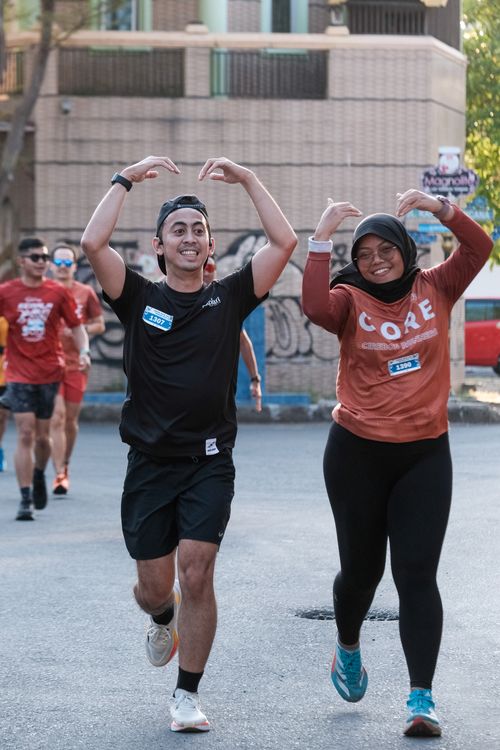 Race photo from Shake Out Run Jabar 10K