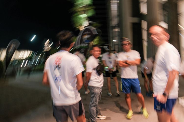 Race photo from PIK NITE RUN VIBES