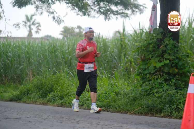 Race photo from Kediri Half Marathon 2025