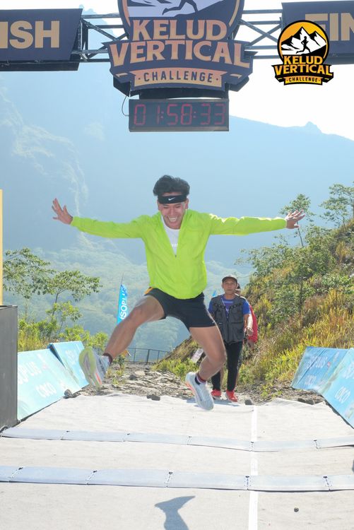 Race photo from Kelud Vertical Challenge 2024