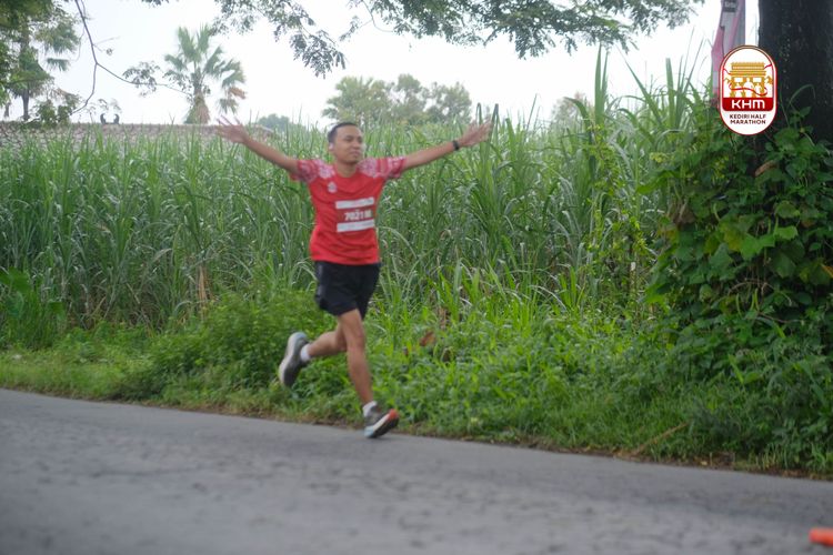 Race photo from Kediri Half Marathon 2025