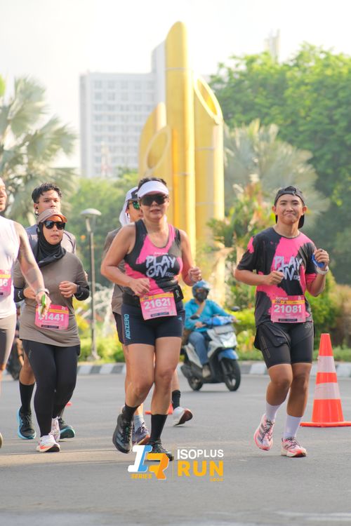 Race photo from Isoplus Run 2024 Surabaya