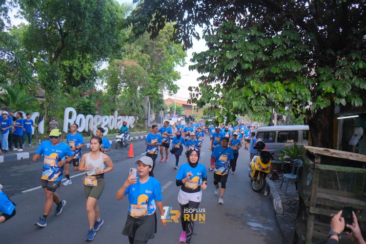 Race photo from Isoplus Run 2024 Surabaya