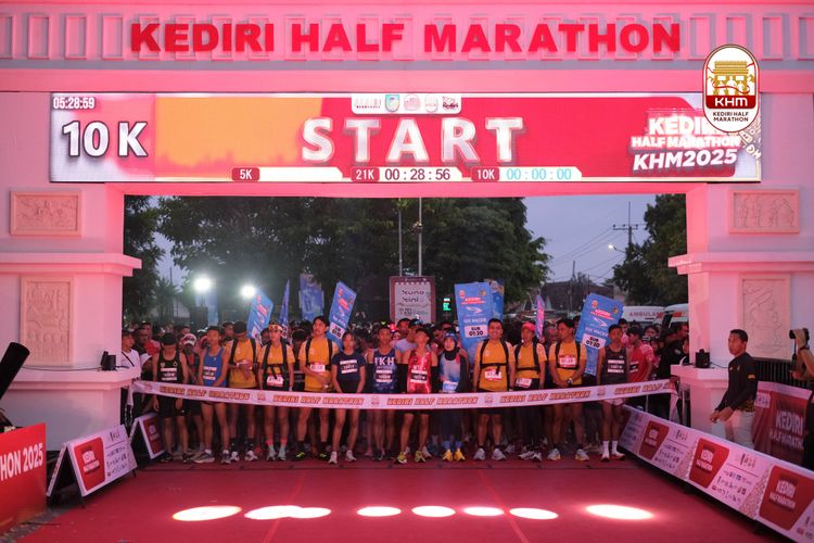 Race photo from Kediri Half Marathon 2025