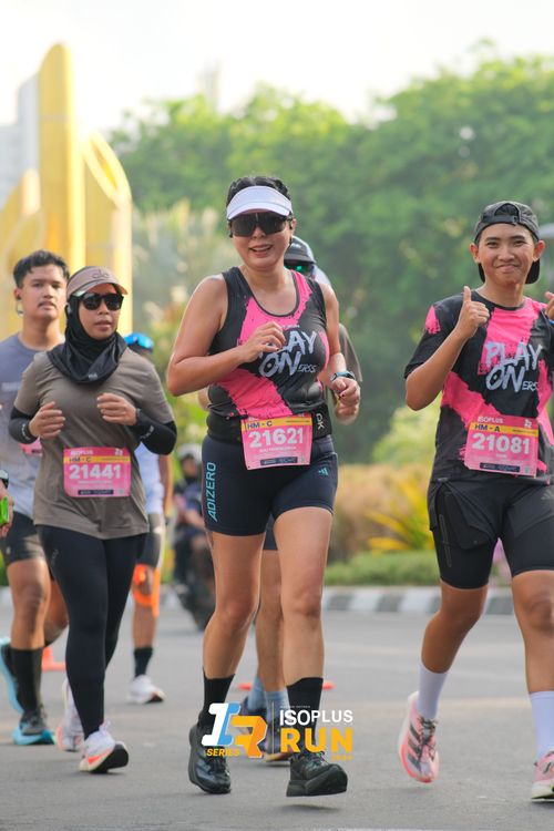 Race photo from Isoplus Run 2024 Surabaya