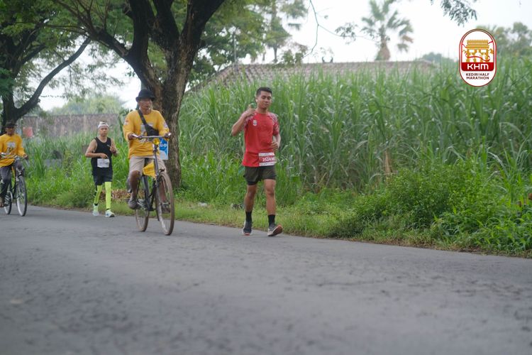 Race photo from Kediri Half Marathon 2025