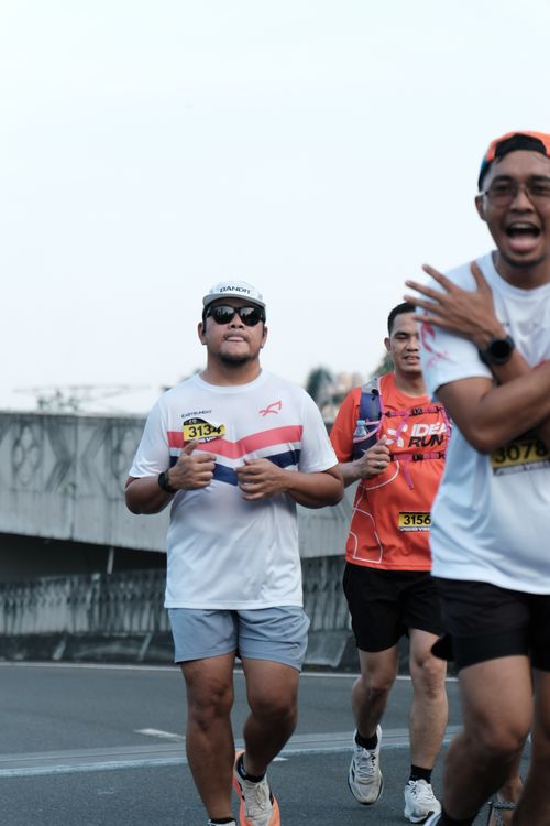 Race photo from MAKASSAR HALF MARATHON 2025 VIBES