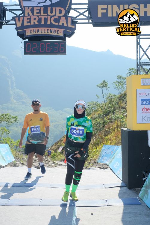Race photo from Kelud Vertical Challenge 2024