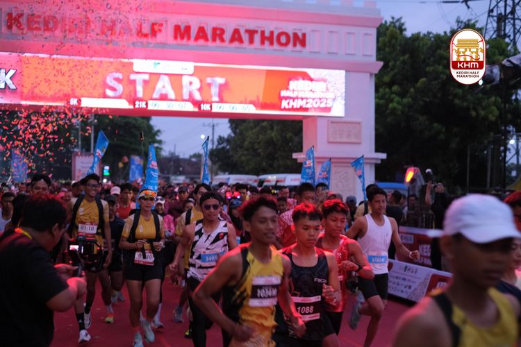 Race photo from Kediri Half Marathon 2025