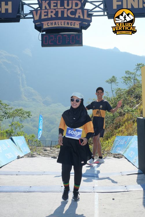 Race photo from Kelud Vertical Challenge 2024