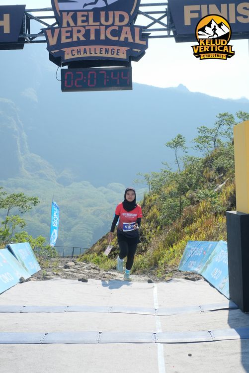 Race photo from Kelud Vertical Challenge 2024