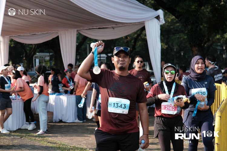 Race photo from Nu Skin Run 10K