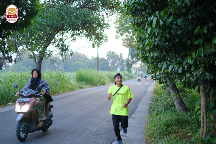 Race photo from Kediri Half Marathon 2024
