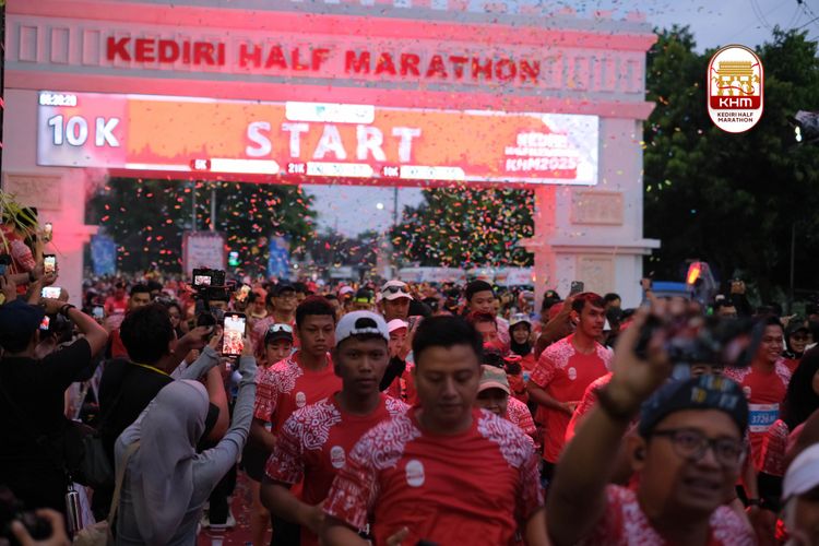 Race photo from Kediri Half Marathon 2025