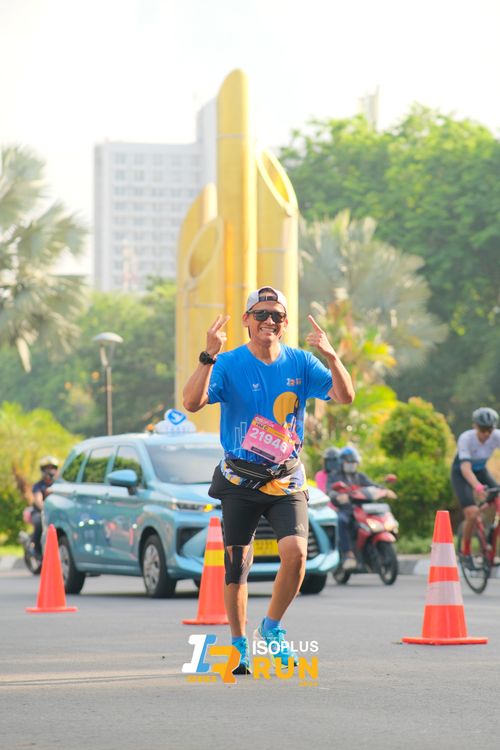 Race photo from Isoplus Run 2024 Surabaya