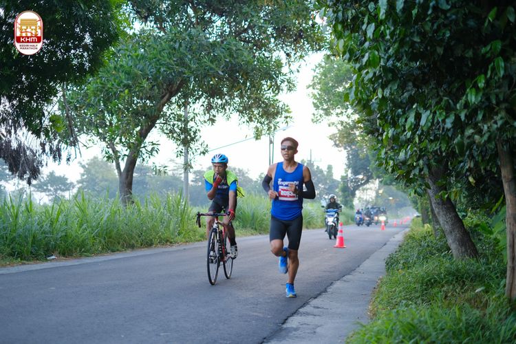 Race photo from Kediri Half Marathon 2024