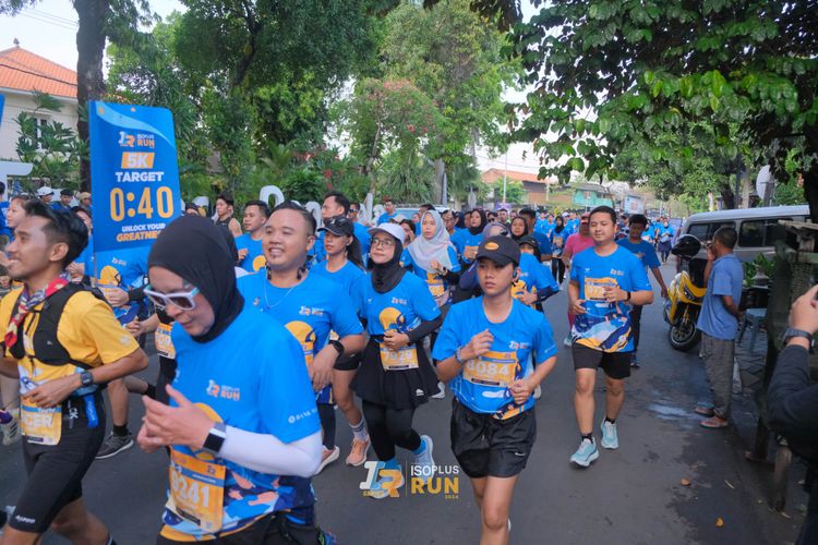 Race photo from Isoplus Run 2024 Surabaya