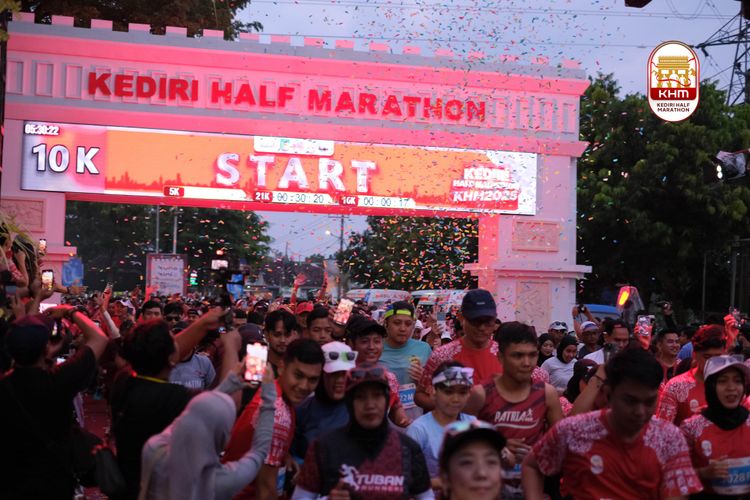 Race photo from Kediri Half Marathon 2025