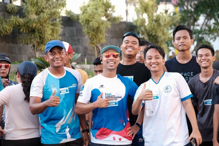 Race photo from Shake Out Run Jabar 10K