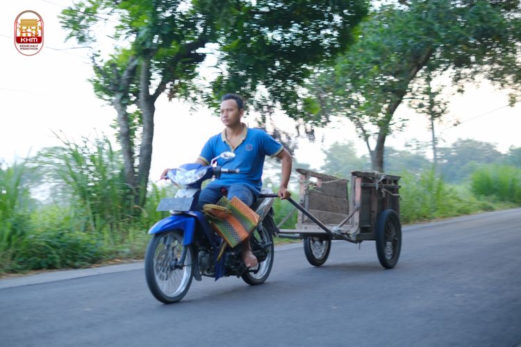 Race photo from Kediri Half Marathon 2024