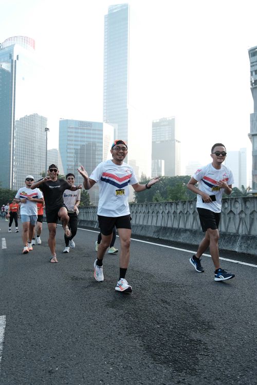 Race photo from MAKASSAR HALF MARATHON 2025 VIBES