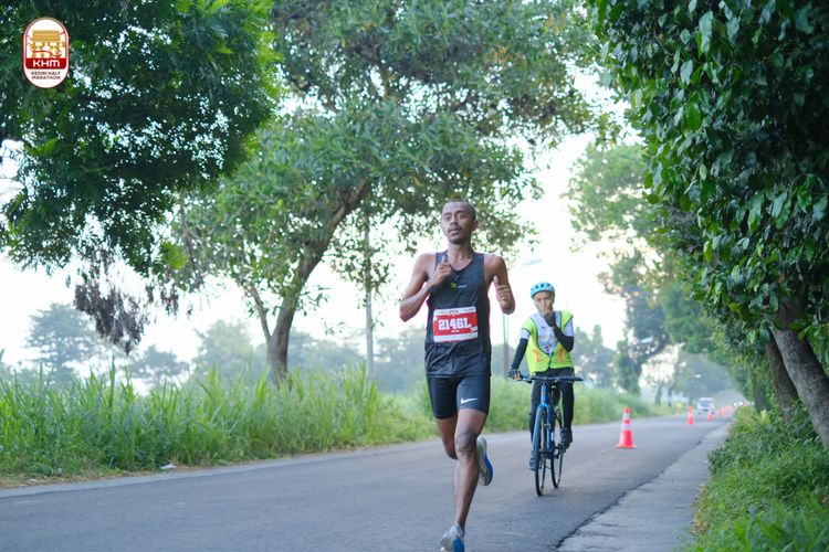 Race photo from Kediri Half Marathon 2024