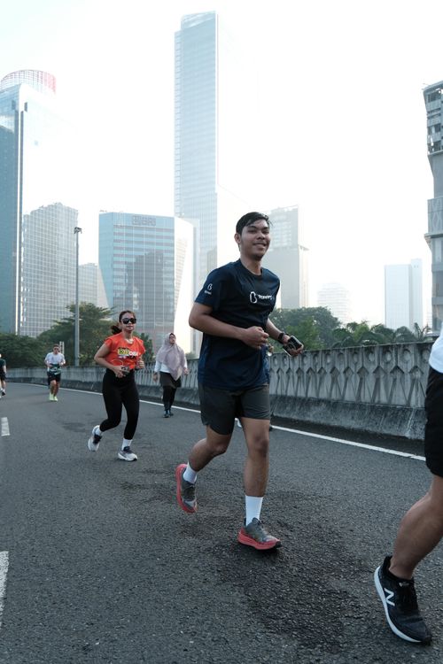 Race photo from MAKASSAR HALF MARATHON 2025 VIBES