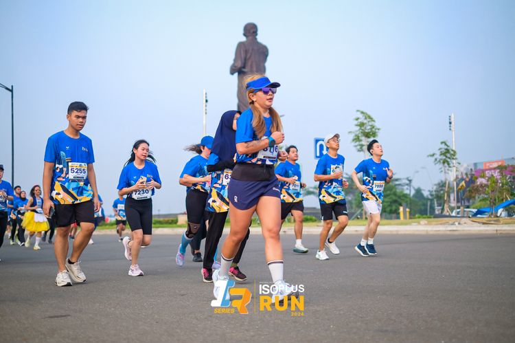 Race photo from ISOPlus Run 2024 Jakarta