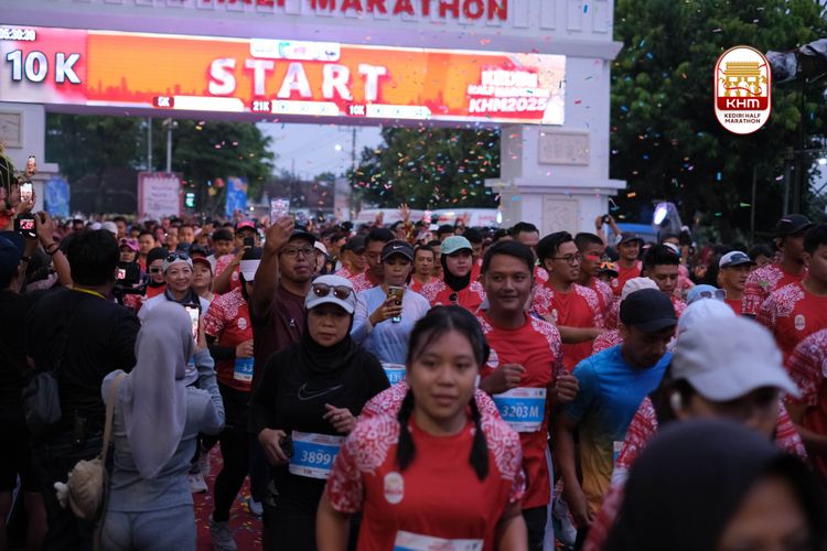 Race photo from Kediri Half Marathon 2025