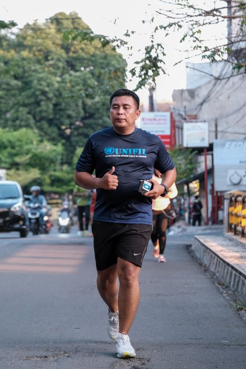 Race photo from Shake Out Run Jabar 10K