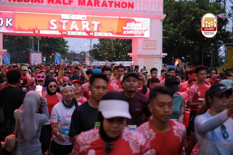 Race photo from Kediri Half Marathon 2025