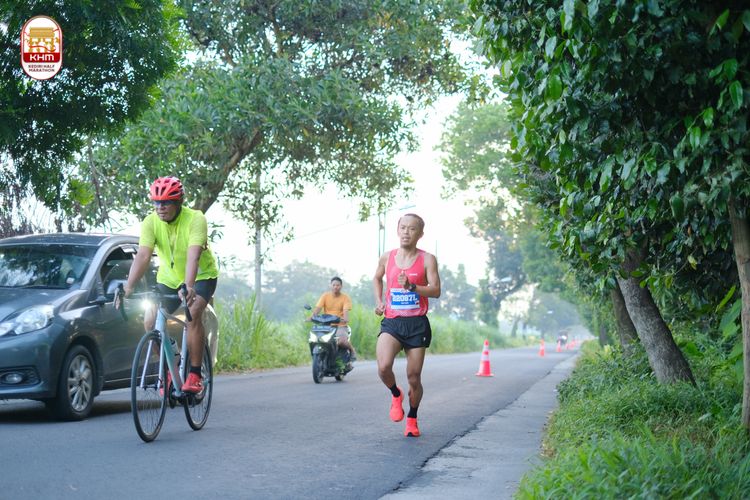 Race photo from Kediri Half Marathon 2024