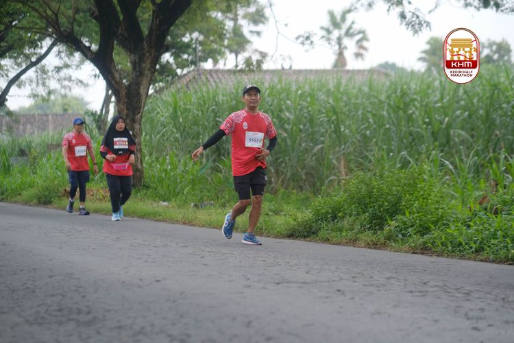 Race photo from Kediri Half Marathon 2025