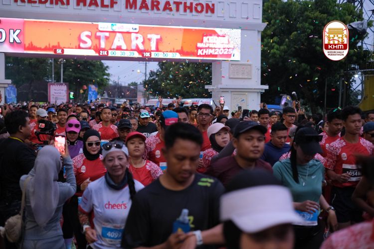 Race photo from Kediri Half Marathon 2025
