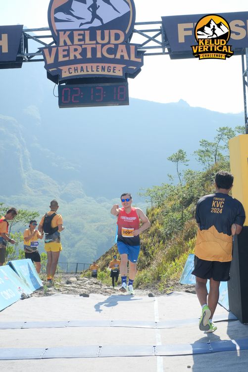 Race photo from Kelud Vertical Challenge 2024