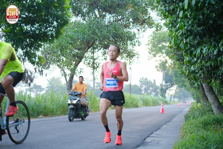 Race photo from Kediri Half Marathon 2024