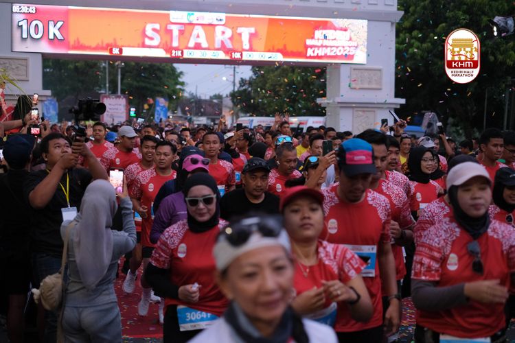 Race photo from Kediri Half Marathon 2025