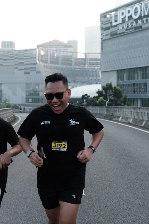 Race photo from MAKASSAR HALF MARATHON 2025 VIBES