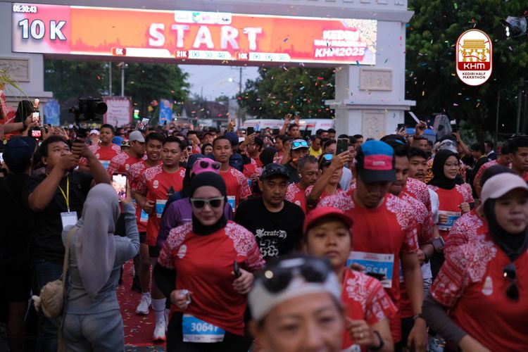 Race photo from Kediri Half Marathon 2025
