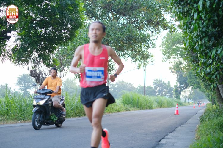Race photo from Kediri Half Marathon 2024