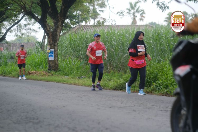 Race photo from Kediri Half Marathon 2025