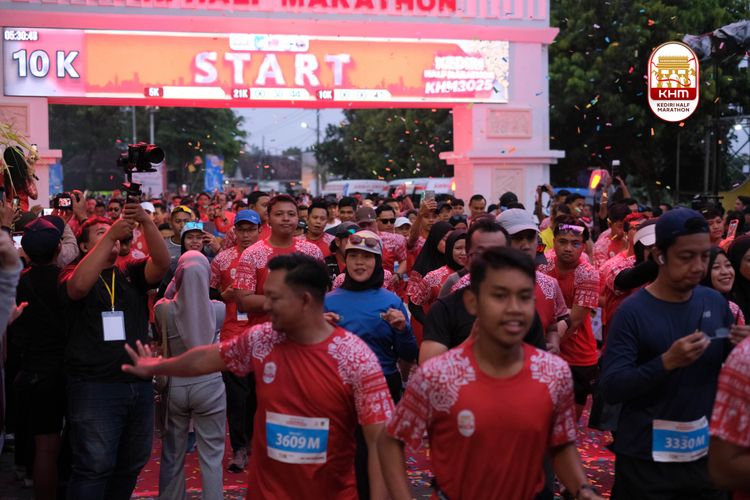 Race photo from Kediri Half Marathon 2025