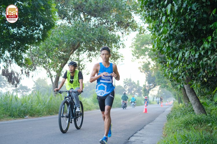 Race photo from Kediri Half Marathon 2024