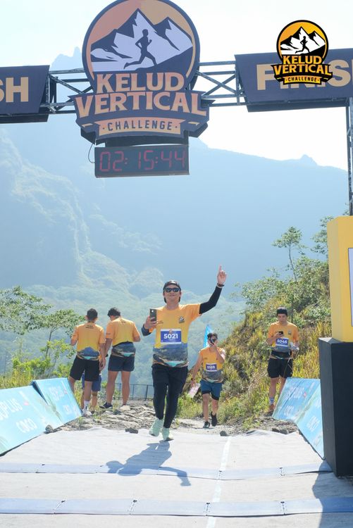 Race photo from Kelud Vertical Challenge 2024