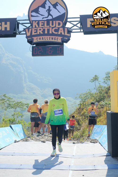 Race photo from Kelud Vertical Challenge 2024