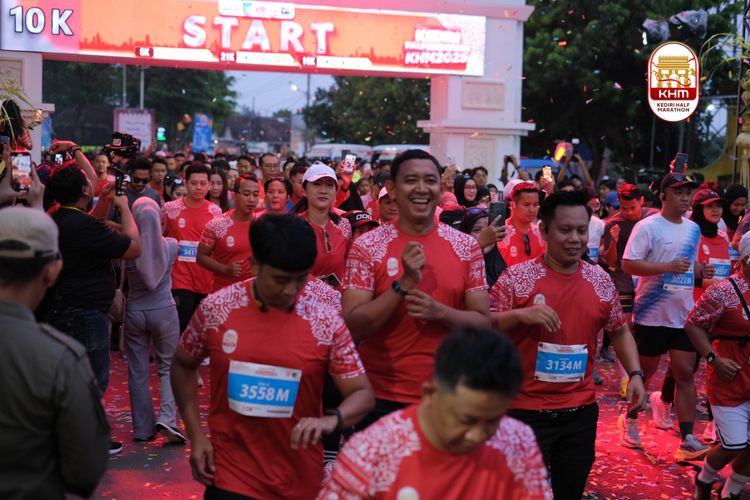 Race photo from Kediri Half Marathon 2025