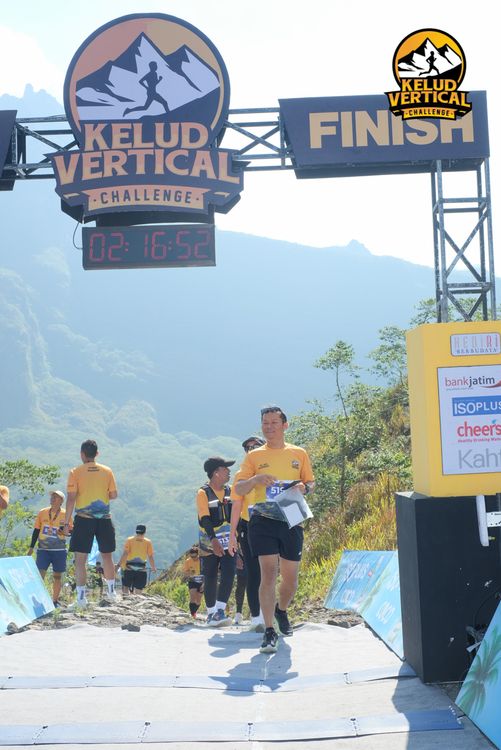 Race photo from Kelud Vertical Challenge 2024
